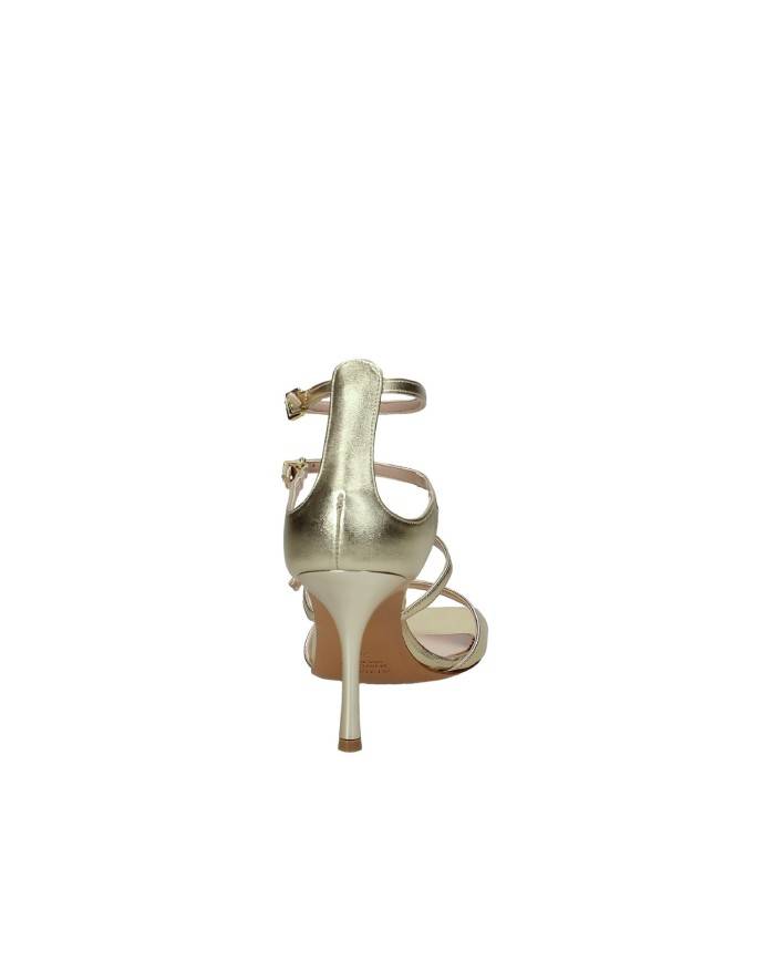 Albano 5372 Sandalo con tallone e tre cinturini in pelle laminata Platino Albano 5372 Sandalo con tallone e tre cinturini in pelle laminata Platino