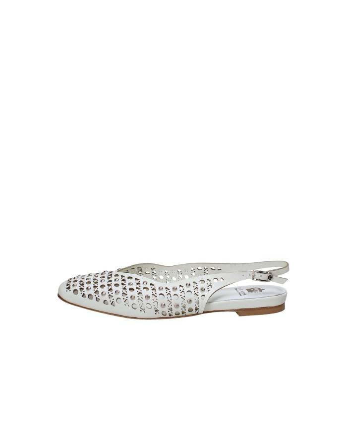 L'Arianna CH2524 Ballerina slingback in pelle traforata Bianco