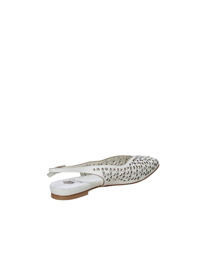 L'Arianna CH2524 Ballerina slingback in pelle traforata Bianco