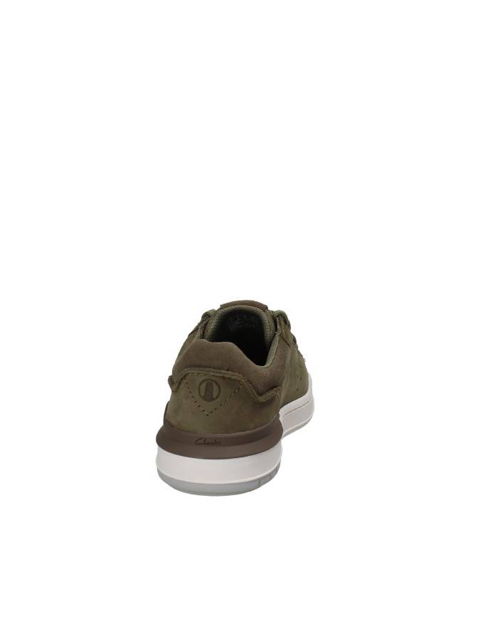 Clarks Courtlite Run 2 Sneaker uomo in nabuk Verde Militare Clarks Courtlite Run 2 Sneaker uomo in nabuk Verde Militare