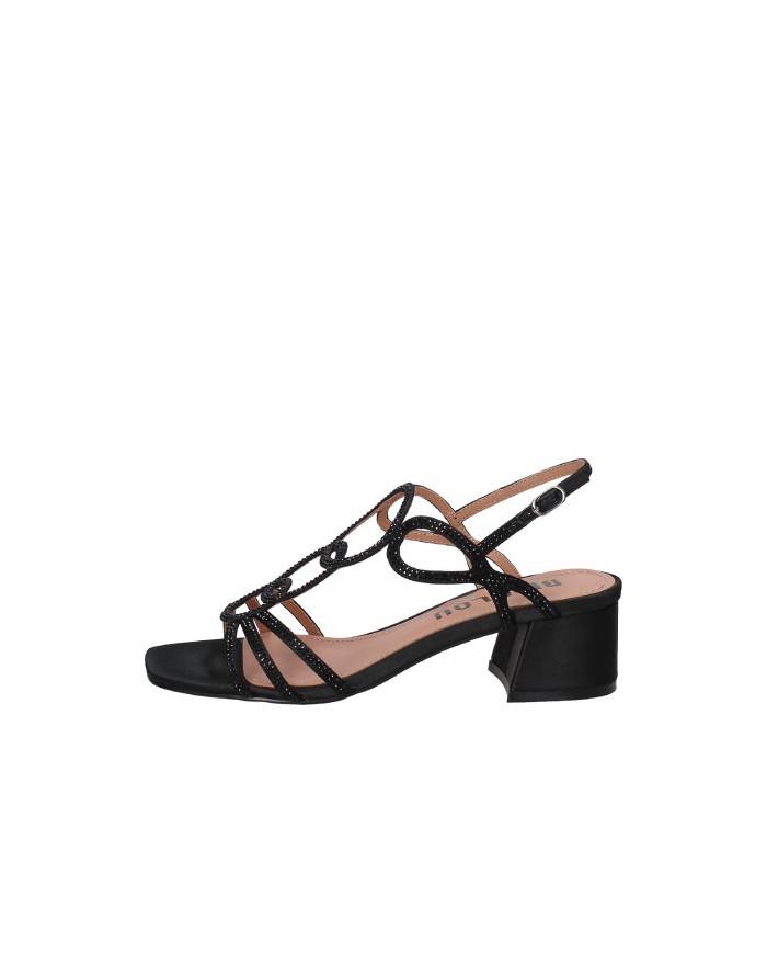 Bibi Lou 695z00vk Sandalo con tacco in pelle raso e strass Nero Bibi Lou 695z00vk Sandalo con tacco in pelle raso e strass Nero