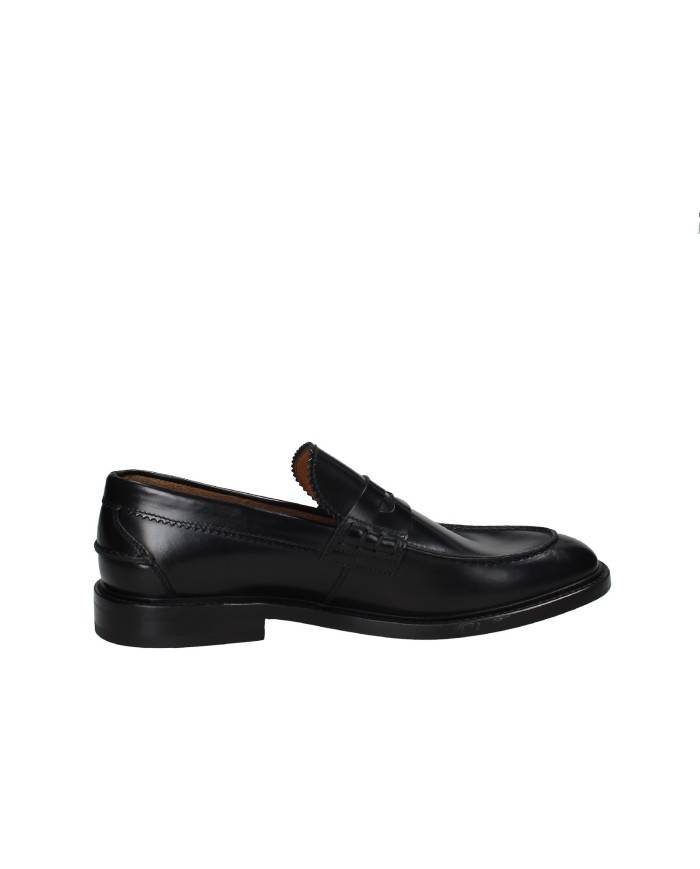 Rossi 1417 Mocassino classico liscio in pelle spazzolata Nero Rossi 1417 Mocassino classico liscio in pelle spazzolata Nero