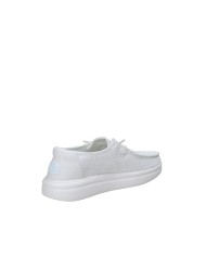 Hey Dude Shoes Wendy Rise Perf Canvas 436.100 Mocassino da donna in cotone Bianco