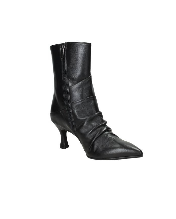 Brera 71510 Tronchetto plissettato con zip in nappa Nero Brera 71510 Tronchetto plissettato con zip in nappa Nero