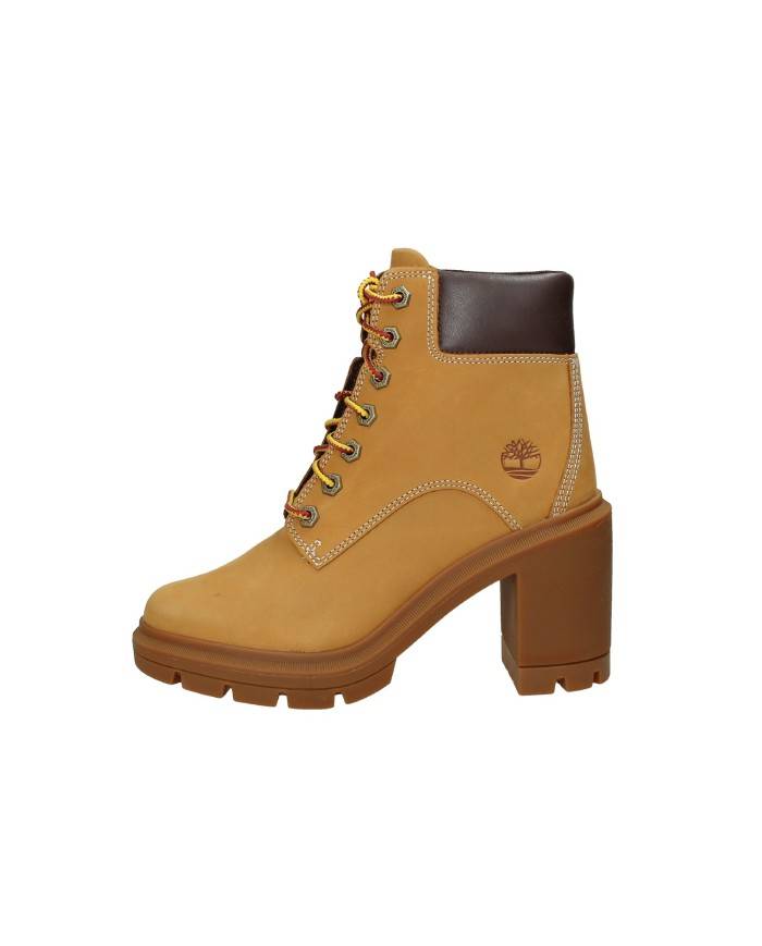 Timberland® alligton.a5y5r Stivaletto carrarmato con tacco in nabuk Premium Leather Giallo Timberland® alligton.a5y5r Stivaletto carrarmato con tacco in nabuk Premium Leather Giallo
