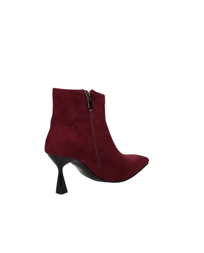 Uma Parker 648 Tronchetto donna stretch in alcantara Bordeaux Uma Parker 648 Tronchetto donna stretch in alcantara Bordeaux