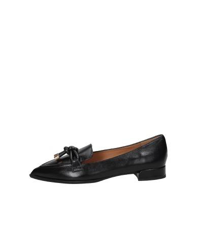 Il Borgo Firenze 8100 Mocassino donna con nappine in nappa Nero Il Borgo Firenze 8100 Mocassino donna con nappine in nappa Nero