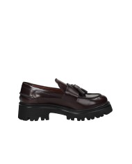 VSL 7630 Mocassino carrarmato in pelle con nappine Bordeaux