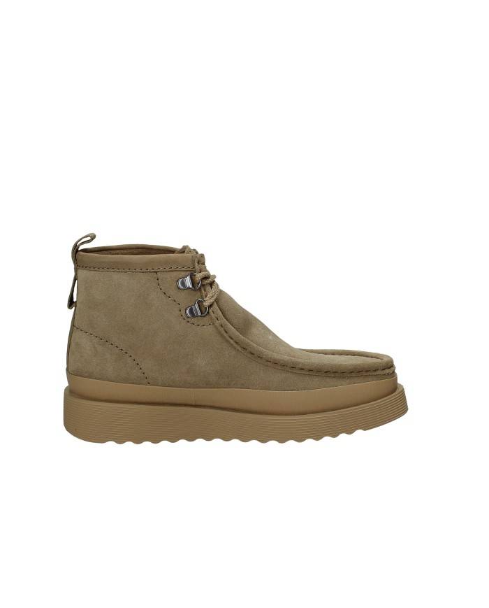 Clarks WallabeeFTR2Hi.26183462 Polacchino allacciato da uomo in pelle scamosciata Cammello Clarks WallabeeFTR2Hi.26183462 Polacchino allacciato da uomo in pelle scamosciata Cammello