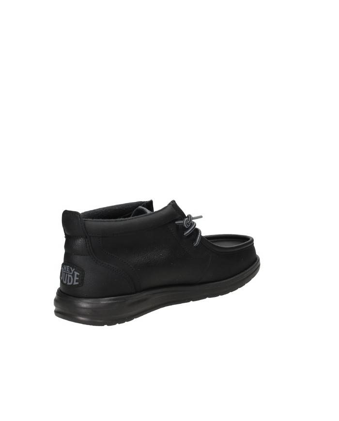 Hey Dude Shoes Wally Mid Grip Classic.060 Polacchino uomo in eco nabuk Nero Hey Dude Shoes Wally Mid Grip Classic.060 Polacchino uomo in eco nabuk Nero