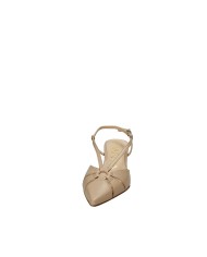 Chantal 3126 Decollètè slingback in nappa Nude