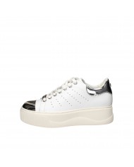 Cult Sneaker in pelle con punta metallica Bianco CLW316207 Nuova Co...