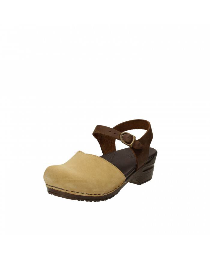 Sanita Zoccolo in nabuk e camoscio Sabbia Sanos Nuova Collezione Sa... Sanita Zoccolo in nabuk e camoscio Sabbia Sanos Nuova Collezione Sa...