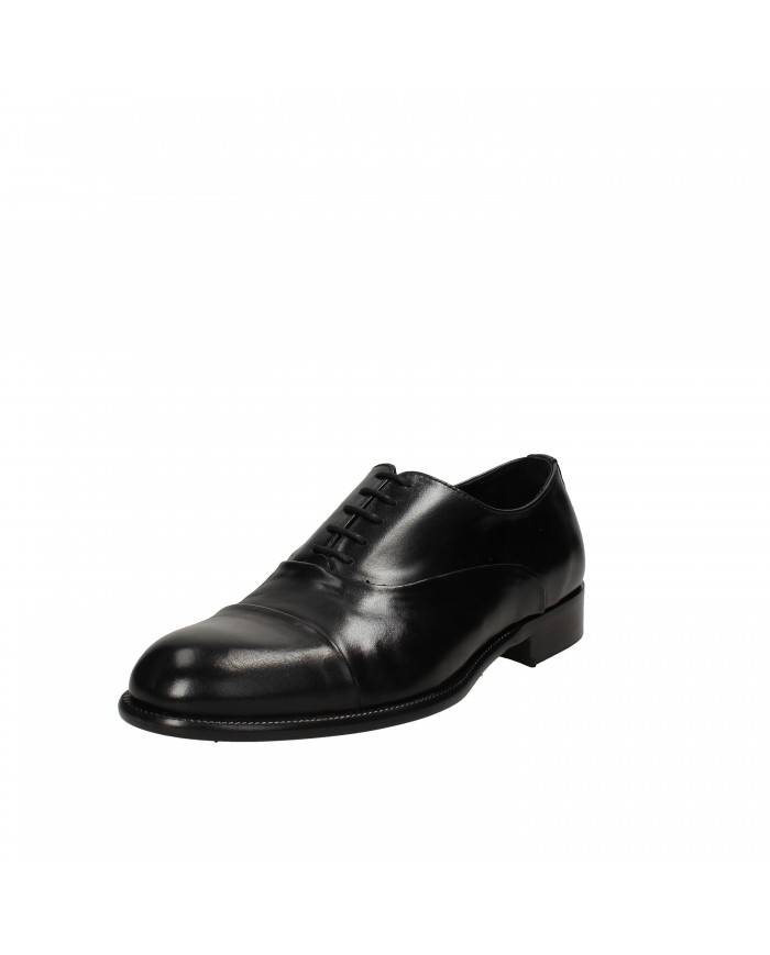 Pawelk's Stringata in pelle spazzolata Nero 22201 Nuova Collezione ...