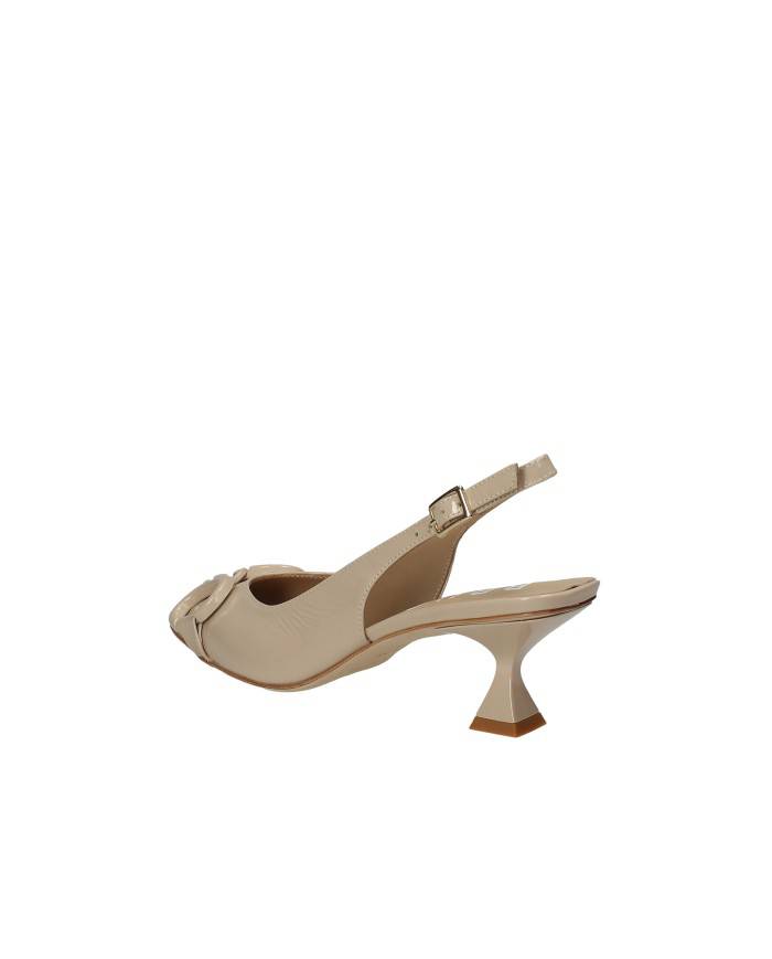 Bruglia Milano 9037 Slingback in vernice Nude Bruglia Milano 9037 Slingback in vernice Nude