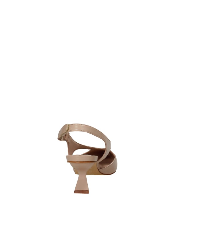 Carrano 690003 Décolleté in pelle Nude Carrano 690003 Décolleté in pelle Nude