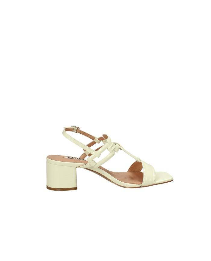 Bibi Lou 753Z21VK Sandalo in vernice Off White Bibi Lou 753Z21VK Sandalo in vernice Off White