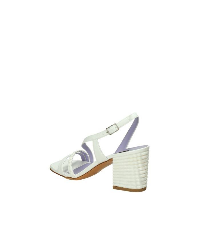 Albano 5087 Sandalo in nappa con tacco Bianco Albano 5087 Sandalo in nappa con tacco Bianco