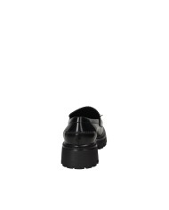 VSL 7630 Mocassino carrarmato in pelle con nappine Nero VSL 7630 Mocassino carrarmato in pelle con nappine Nero