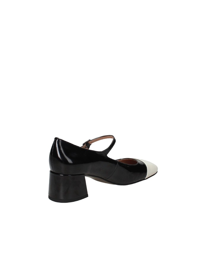 Bibi Lou 536z20vk Decollété Mary Jane in vernice bicolore Nero e Bianco Bibi Lou 536z20vk Decollété Mary Jane in vernice bicolore Nero e Bianco